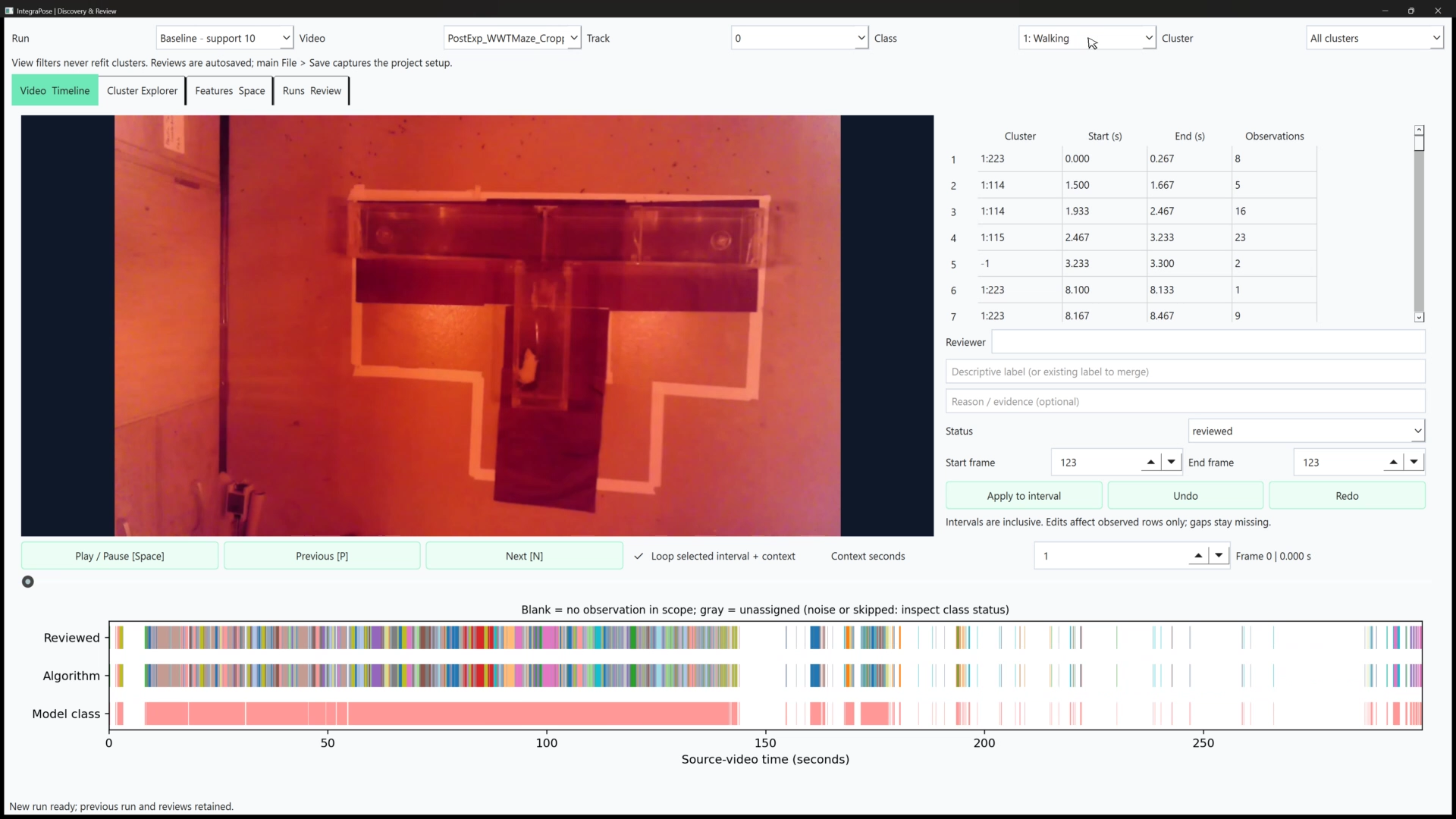 Discovery Explorer showing a T-maze video, fragment table, and aligned reviewed-label, algorithm-cluster, and original-model-class timelines.